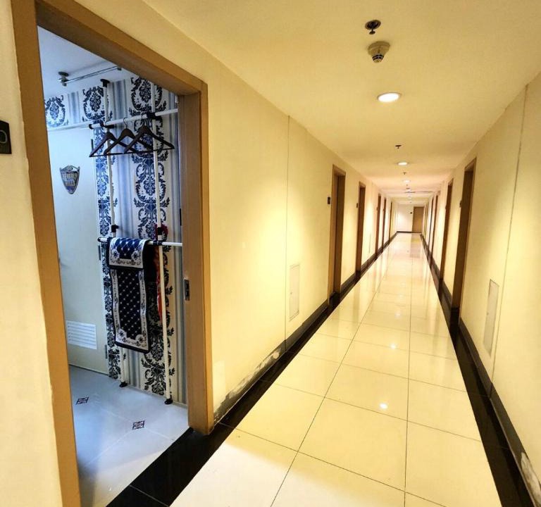 Santo Cristo Apartment | High-Tech Studio at Grass Residences -2 persons only, Quezon City