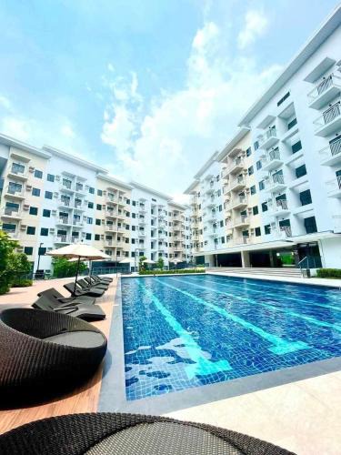 Caloocan Apartment | Hills Staycation by SDC