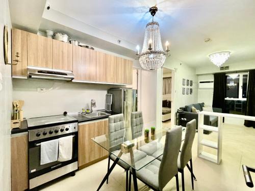 San Dionisio Apartment | Holm's Inn - Near at NAIA and domestic airport