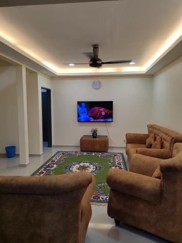 Puchong House | Home in Puchong Mahligai Achmed Homestay