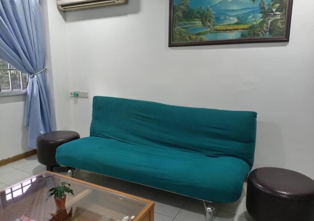 Kuching Apartment | Homely Comforts: 2B Flat in Kuching