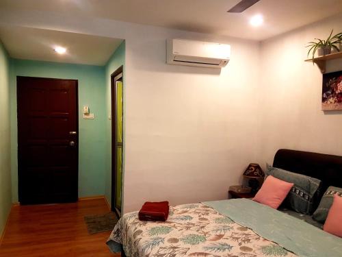 Kampung Jawa House | Homestay 4u