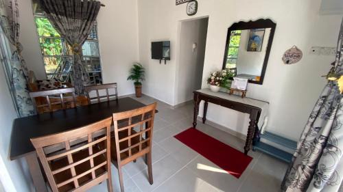 Kampung Petai Bubus House | Homestay A&S