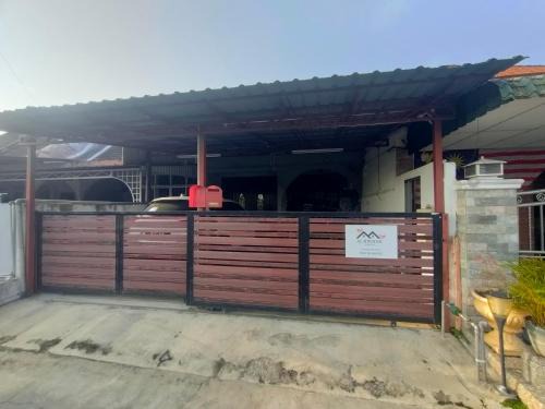 Gua House | Homestay AL HIKMAH