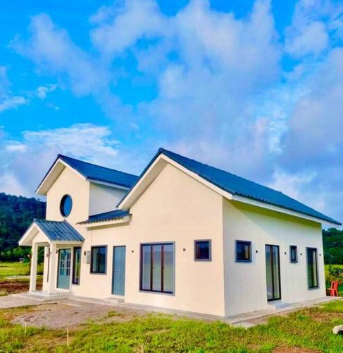 Mersing Villa | Homestay Kamila Mersing