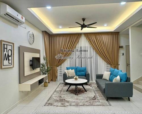 Manjung Apartment | Homestay Khadeejah