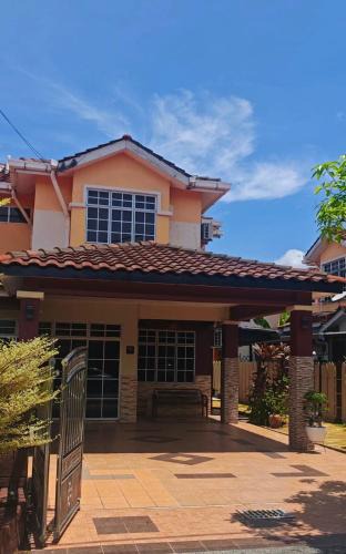Kampung Lembah House | Homestay Santai Bertam