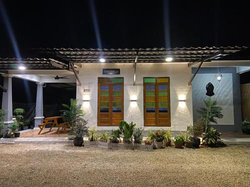Senggarang Villa | Homestay Senggarang