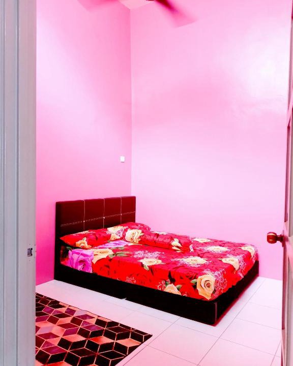 Kampung Sungai Badak House | Homestay Sri makmur