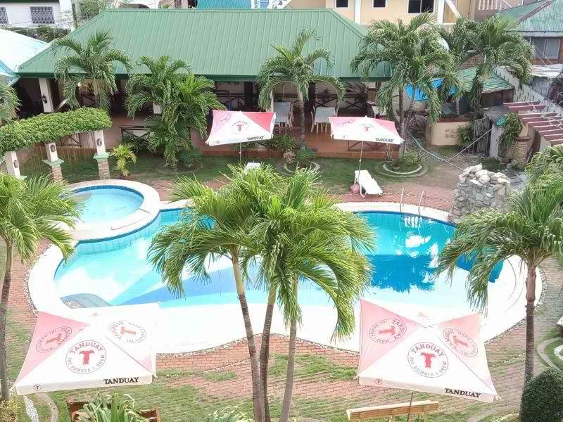 Puerto Galera Hotel | Hotel ∙ 6 guests