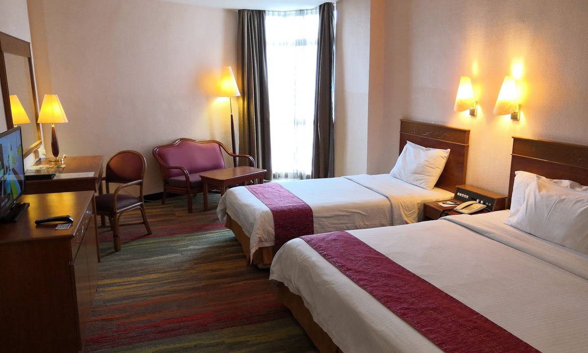 Kampung Ladang Tok Pelam Hotel | Hotel Grand Continental Kuala Terengganu