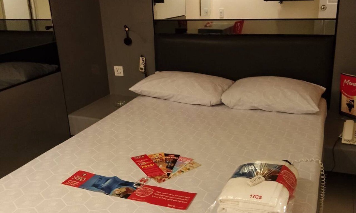 Santa Cruz Hotel | Hotel Sogo Avenida