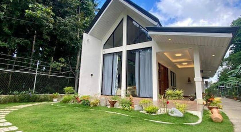 Dipolog House | House ∙ 2 bedrooms ∙ 6 guests