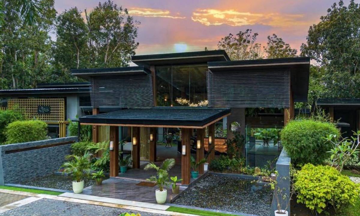 Anilao Villa | House of Gaia