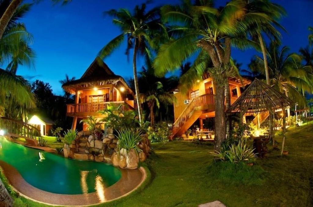 Santa Fe Resort | Hoyohoy Villas Resort, Inc.