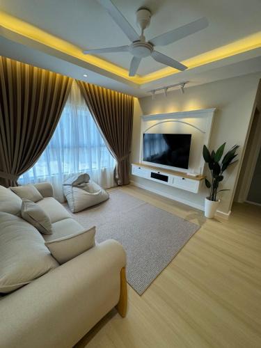 Kota Warisan Apartment | InapByDaddy's Near KLIA SIC Sepang 4BR Fully Aircond