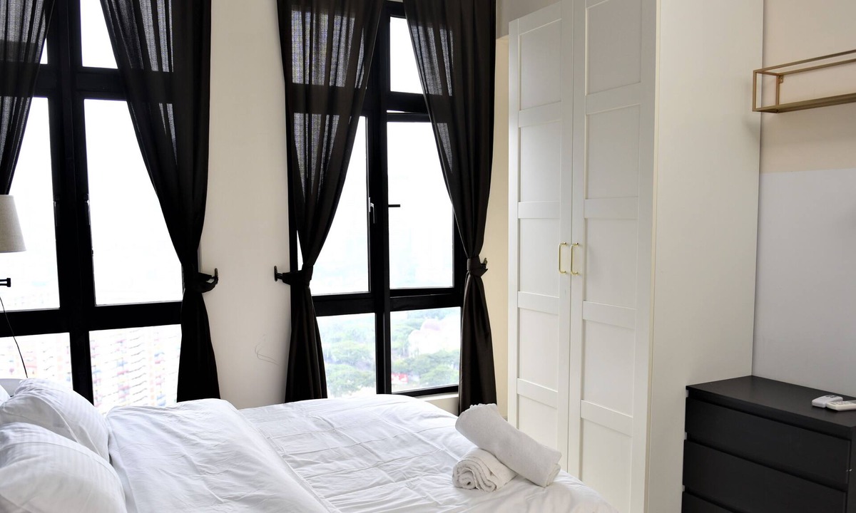 Bandar Tun Razak Hotel | J Dupion Residence by Greater Stay
