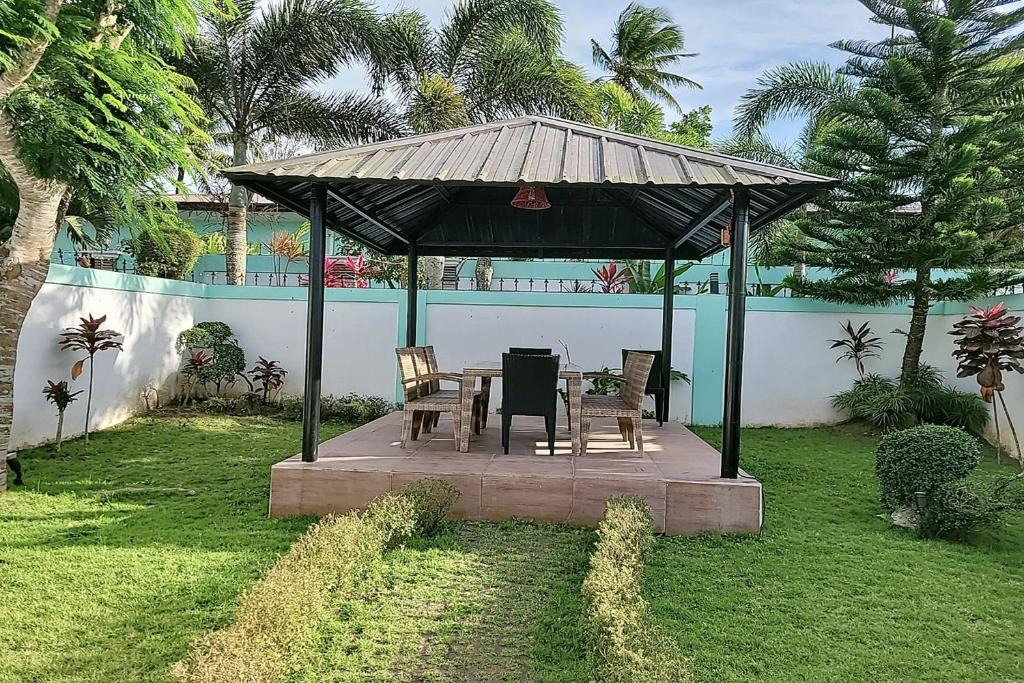 Silang Villa | Jewelry Resort and Villas Tagaytay