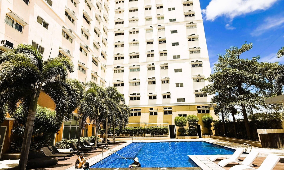 Binan City Condo | JFam Suites