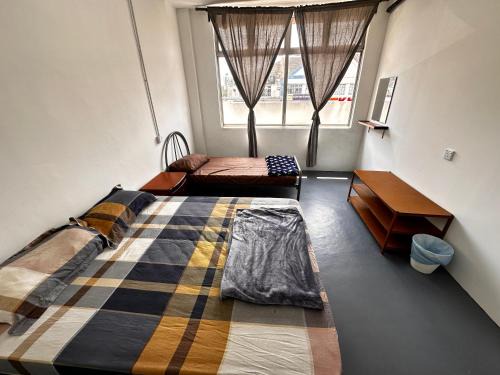 Ulu Tiram Hostel | Jiaxin Dormitory - Puteri Wangsa 家馨旅舍