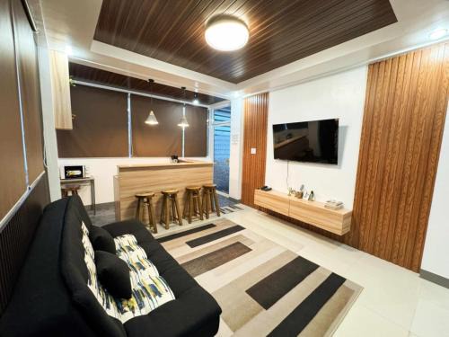 Cauayan Hotel | JL Valley Suites