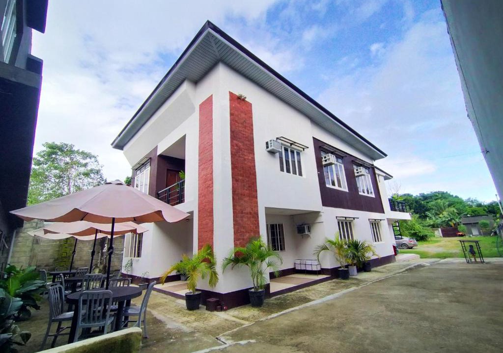 Alcala Hotel | JPrime Traveller's Lodge