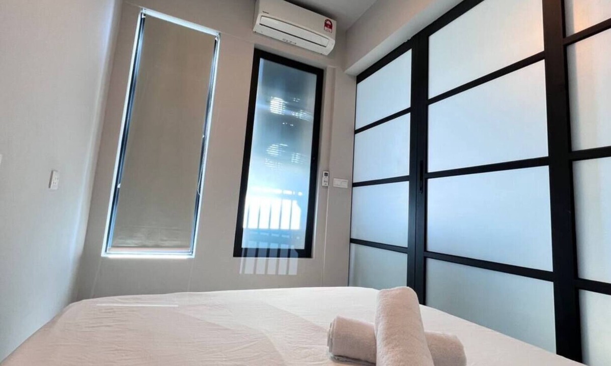 Downtown Kota Kinabalu Apartment | JQ Angel Homesay Jesselton Quey Seaview 6pax
