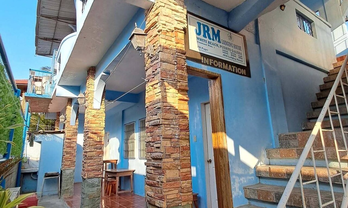 Puerto Galera Cabin | JRM LODGING HOUSE