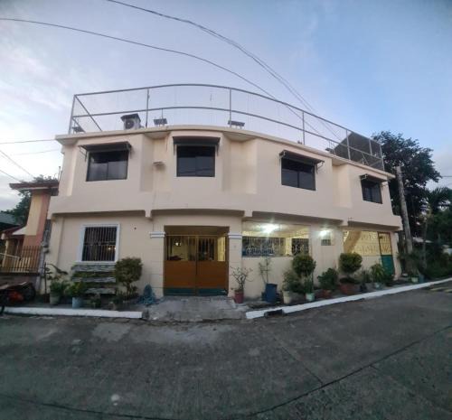 Imus House | Js Guest House