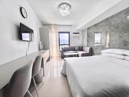 Bakilid Apartment | JTower Residences 17N05 Heart of Mandaue steps from SM JMall