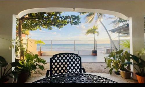 Sawang House | Kasa Mandulia Beachfront House