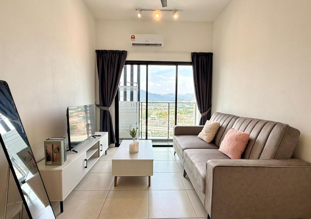 Bandar Menjalara Apartment | Kepong 3 room 2-11 pax near 翠花楼 15 min to KLCC
