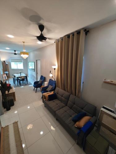 Kampung Hutan Palas House | KGK Homestay Kodiang
