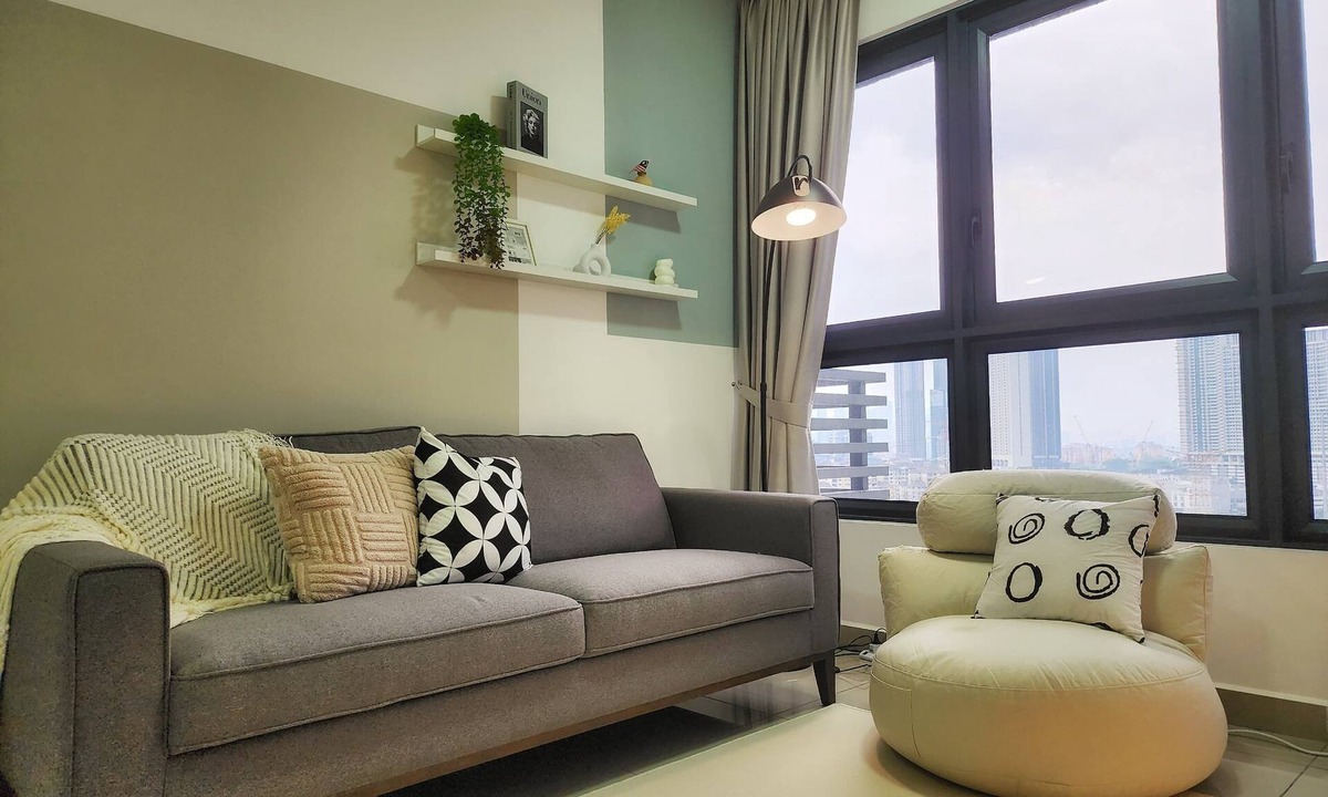 Taman Pertama Apartment | KL City 3-bedroom apartment 7Pax with Kids room and playground near MRT