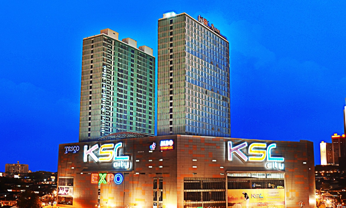 Taman Century Hotel | KSL Hotel & Resort
