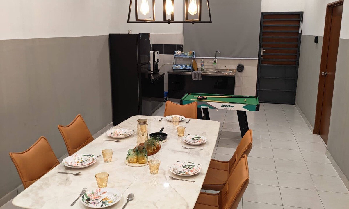 Gua House | Kuantan putra home