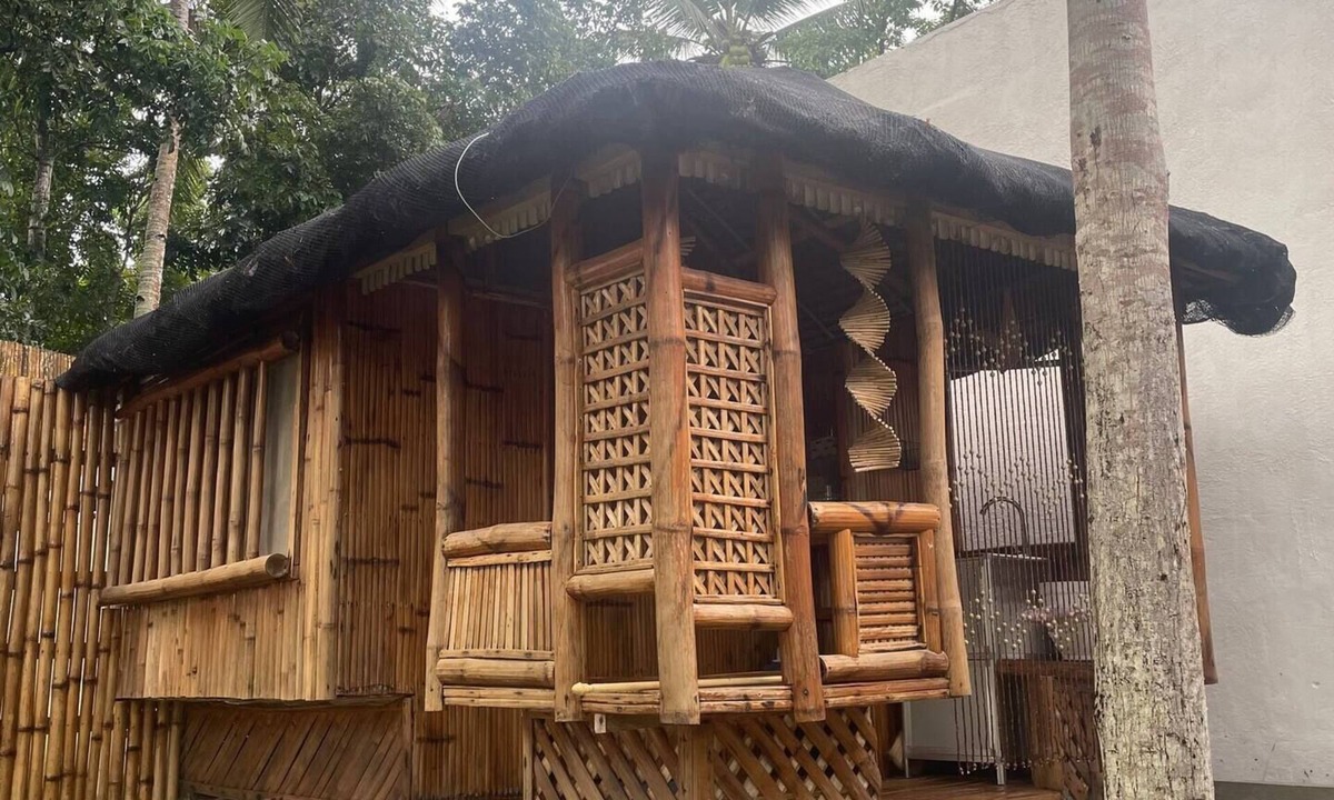 Dauis Cabin | Kubo B (M&K’s Guest House)
