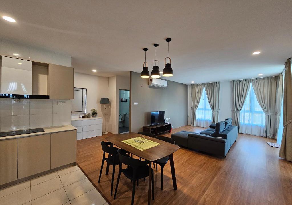 Richmond Hill Apartment | Kuching Apartment Opposite Airport - 2BR 4 PAX