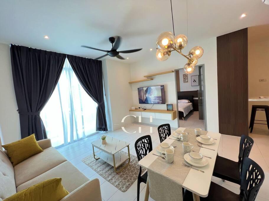 Kuching Apartment | Kuching Apartment @ TT3 SOHO Near NorthBank