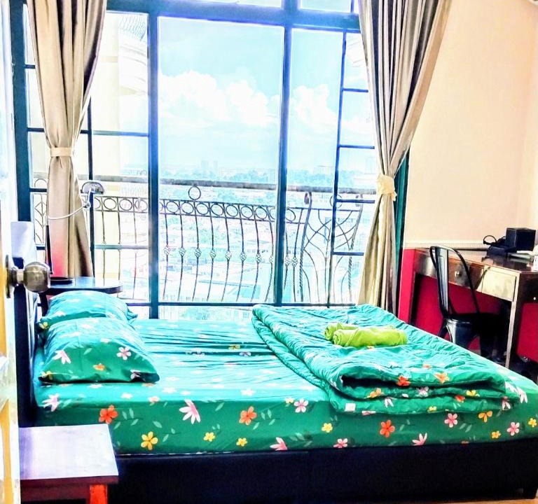 Kuching Apartment | Kuching Riverine resort