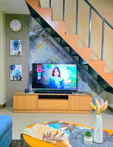 Tacloban Apartment | La Bella Eliza a Modern Loft Mezzanine Home in Tacloban City!