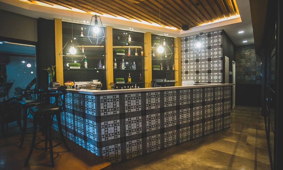 Molo Hotel | La Fiesta Hotel