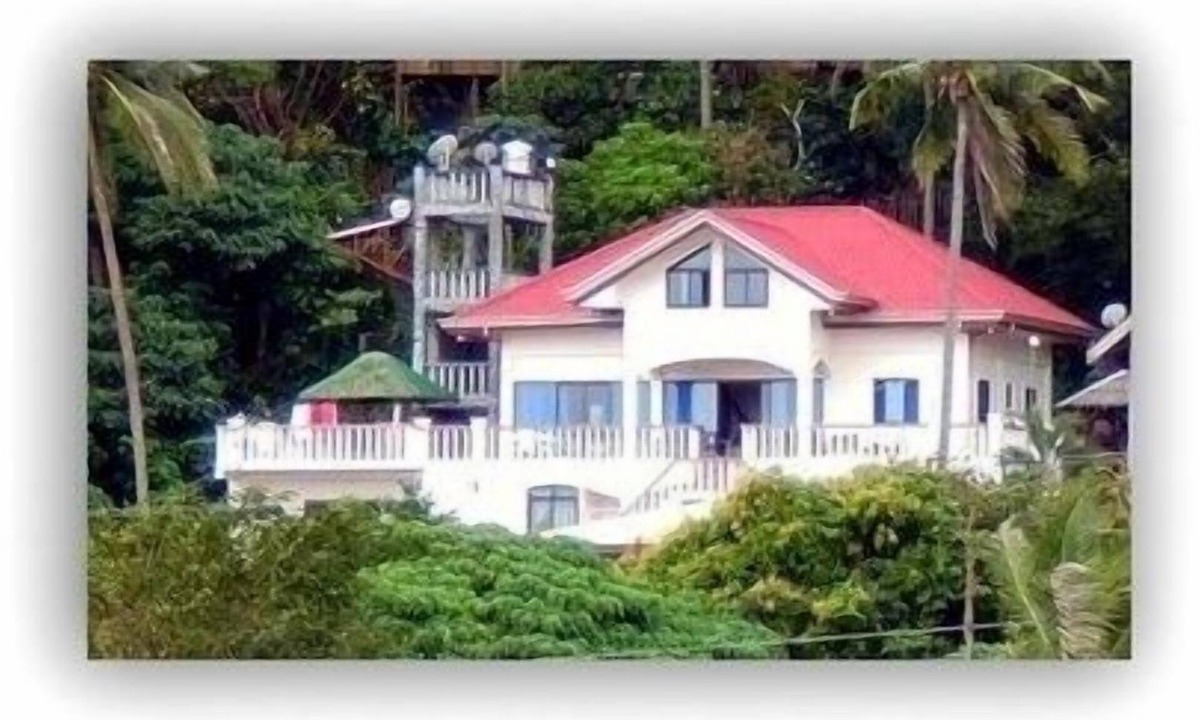 Puerto Galera House | Landhouse - Beach & Ocean view