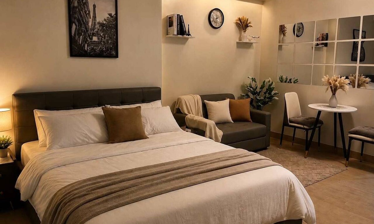 Socorro Condo | Le Petit Manhattan - 34th Floor Skyline Studio in Araneta City, Cubao