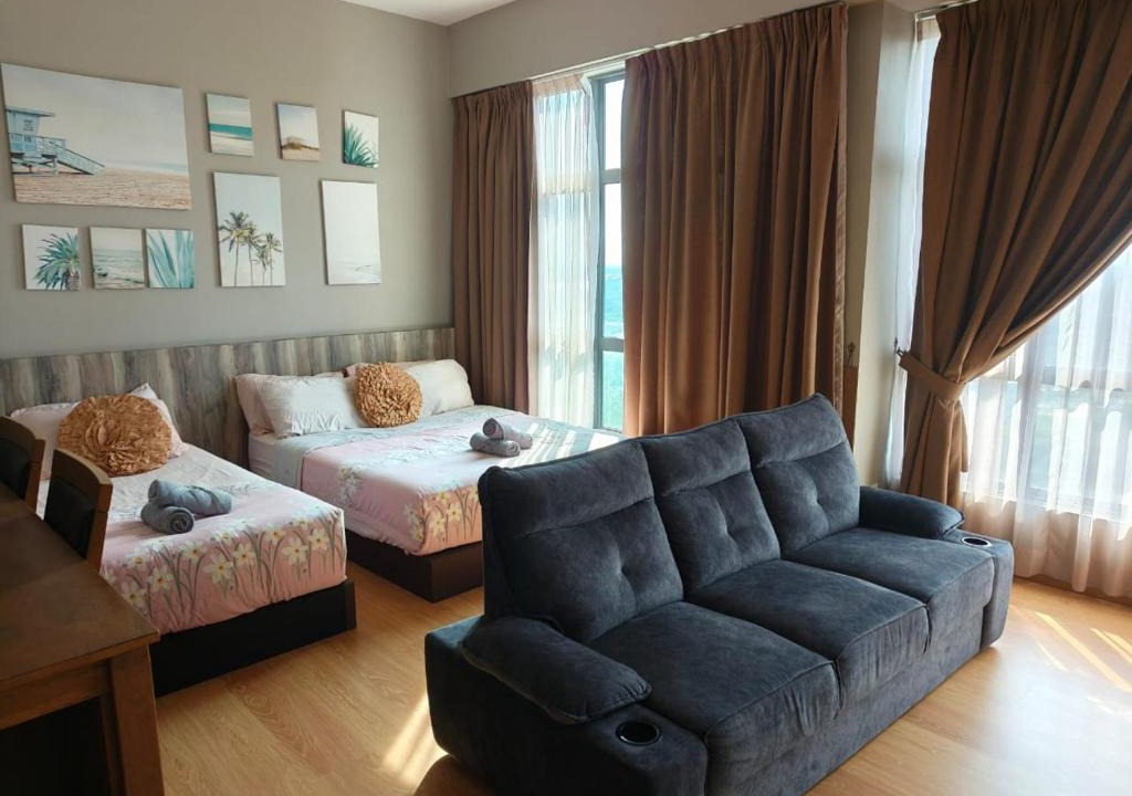 Kuantan Apartment | Leisure3 King Bed Imperium Residence Kuantan City View Studio