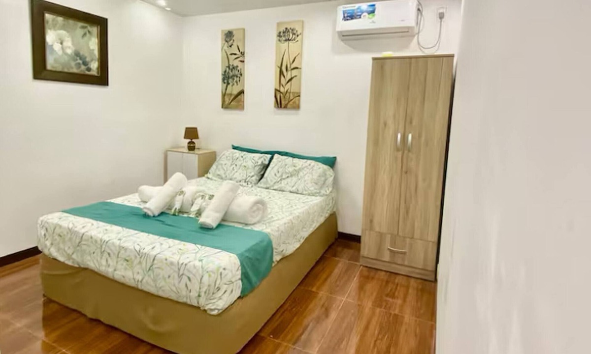 Davao House | LENS STAYCATION PANABO 3BDR 2BR KTCHN