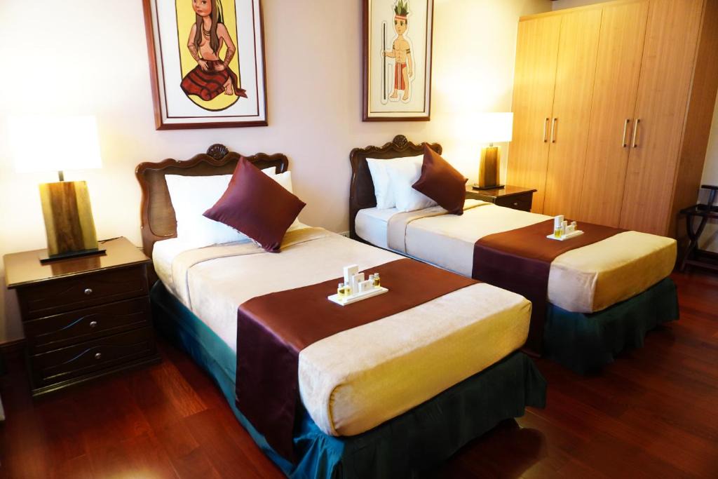 Baguio Hotel | Leonard Wood Pines Hotel