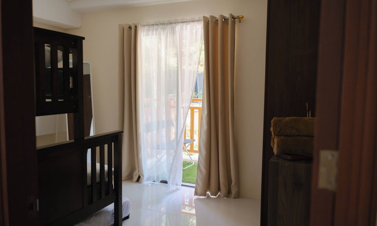 Baguio Condo | Library Condo in Baguio City l 1-bedroom, 4 pax l Balai de Selendra l staycation