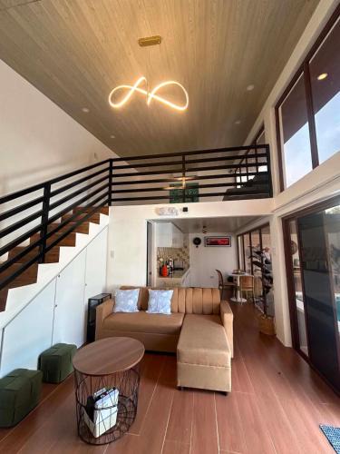 CSJDM Villa | Loft-type Cabin with garden and 42-sqm pool