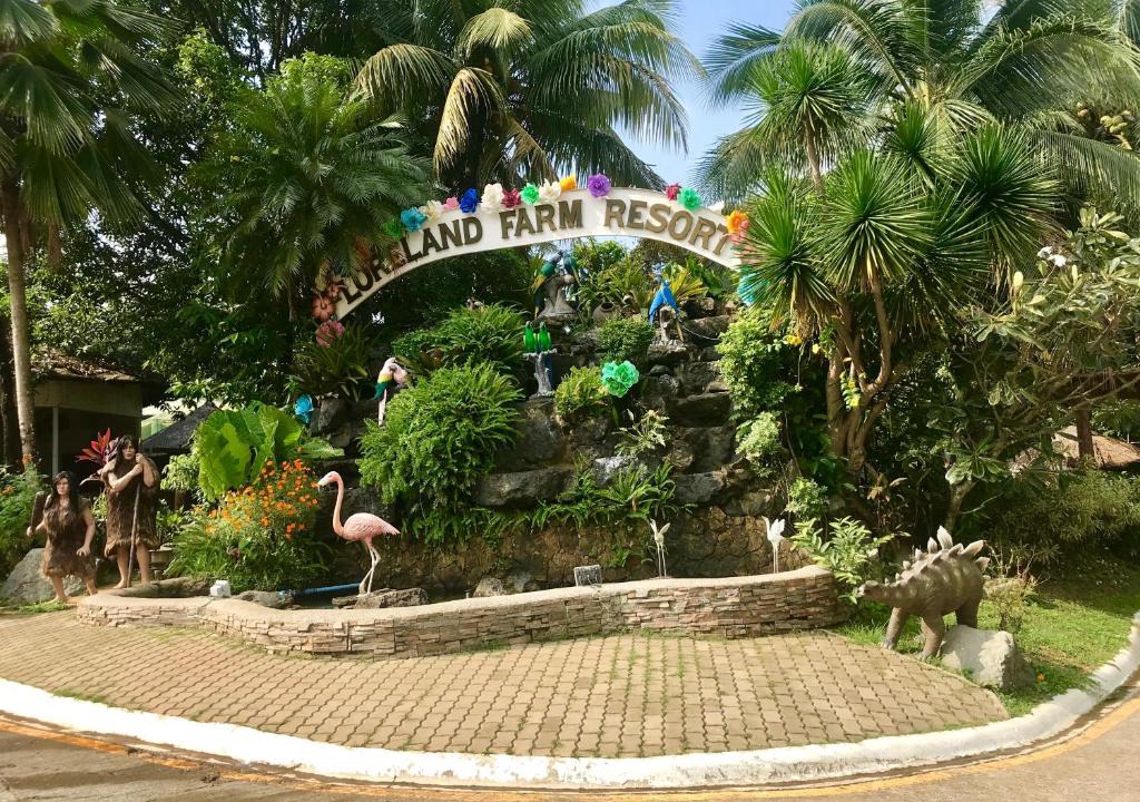 Angono Resort | Loreland Farm Resort